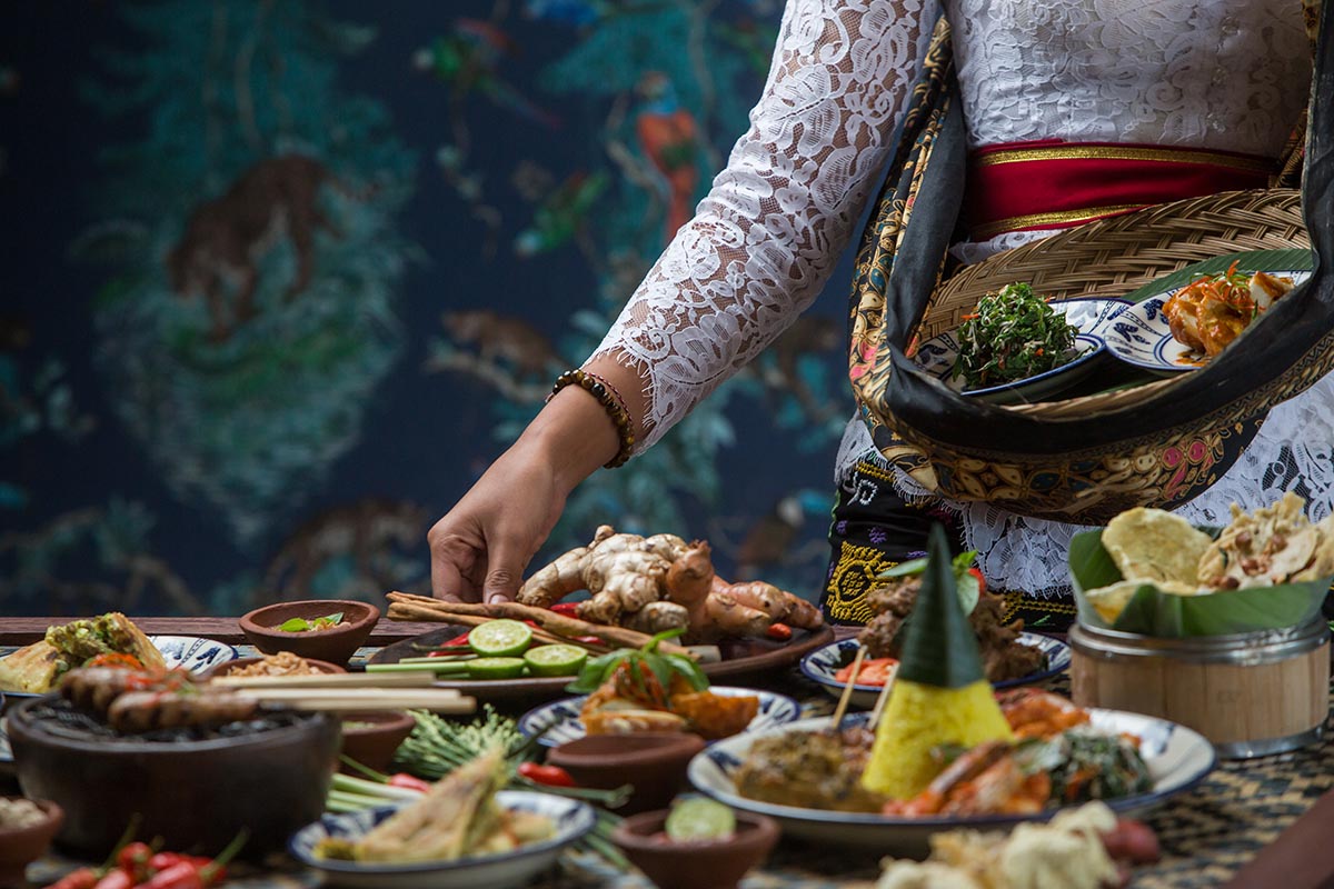 Balinese Cooking Class in a Traditional Family Home