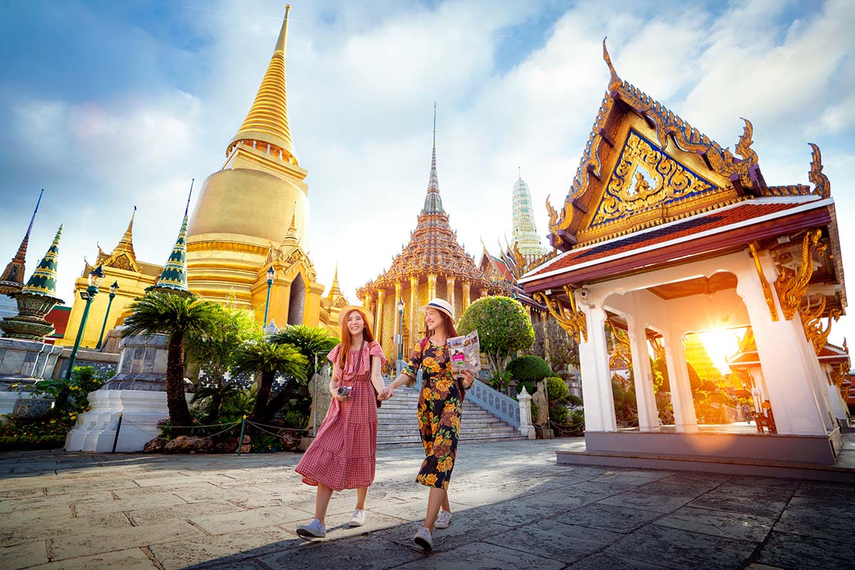 Grand Palace, Wat Pho & Wat Arun Walking Tour