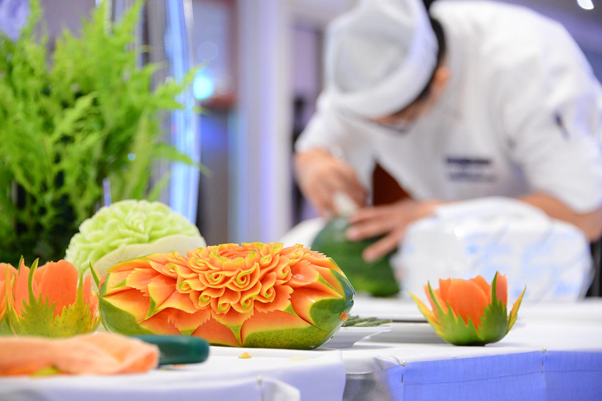 Traditional Thai Fruit & Vegetable Carving, Bangkok