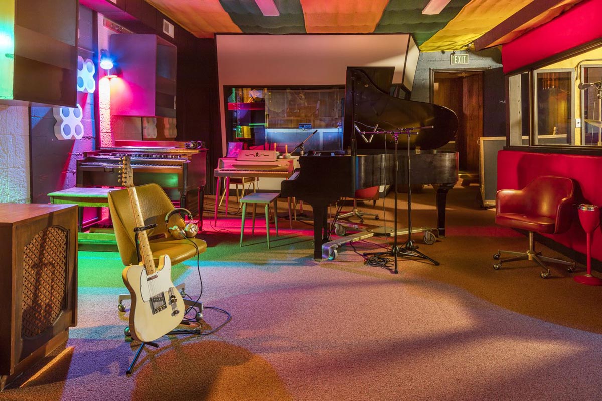 Muscle Shoals Sound Studio Tour